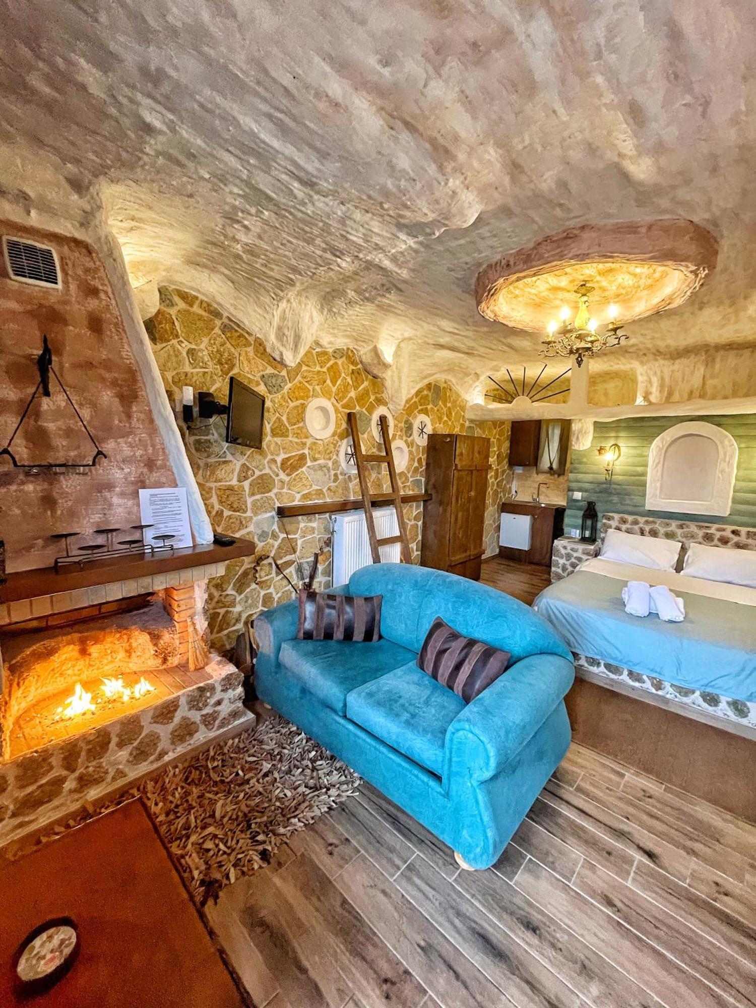 Anilia Guesthouse Synikia Mesi Trikalon Luaran gambar